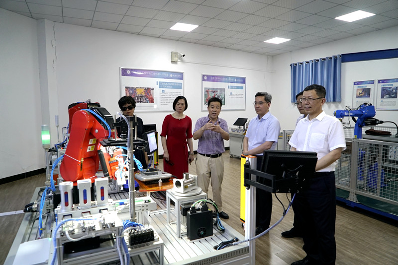 清华大学艾四林和北京大学康沛竹教授 莅临今年会jinnianhuicom指导(图1)