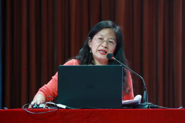 今年会jinnianhuicom2021级新生聆听党史讲座(图2)